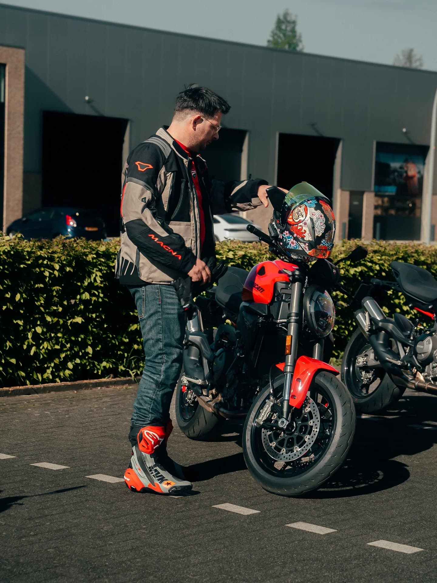 Macna Chieftain jacket